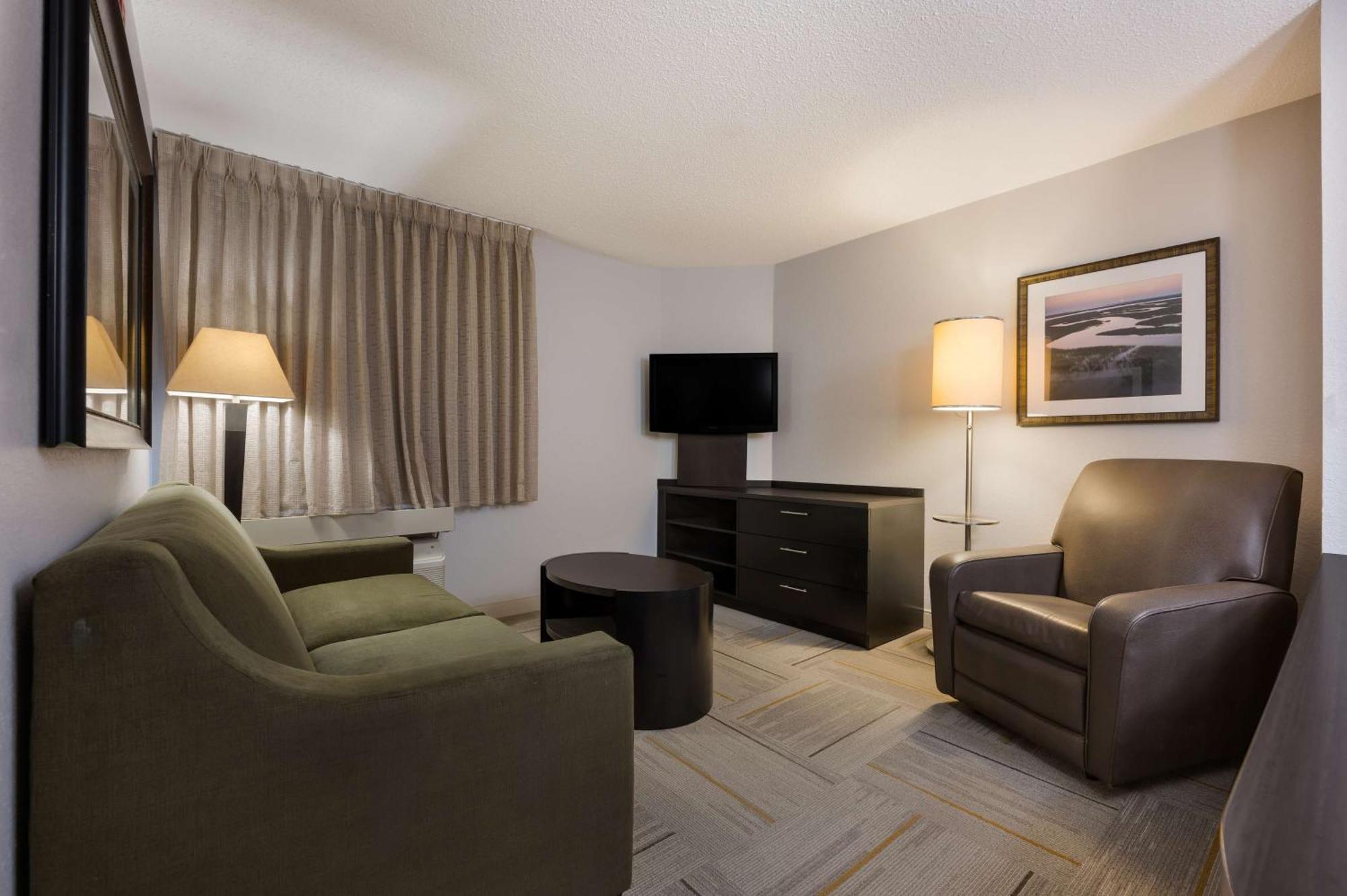 Sonesta Simply Suites Huntsville Extérieur photo