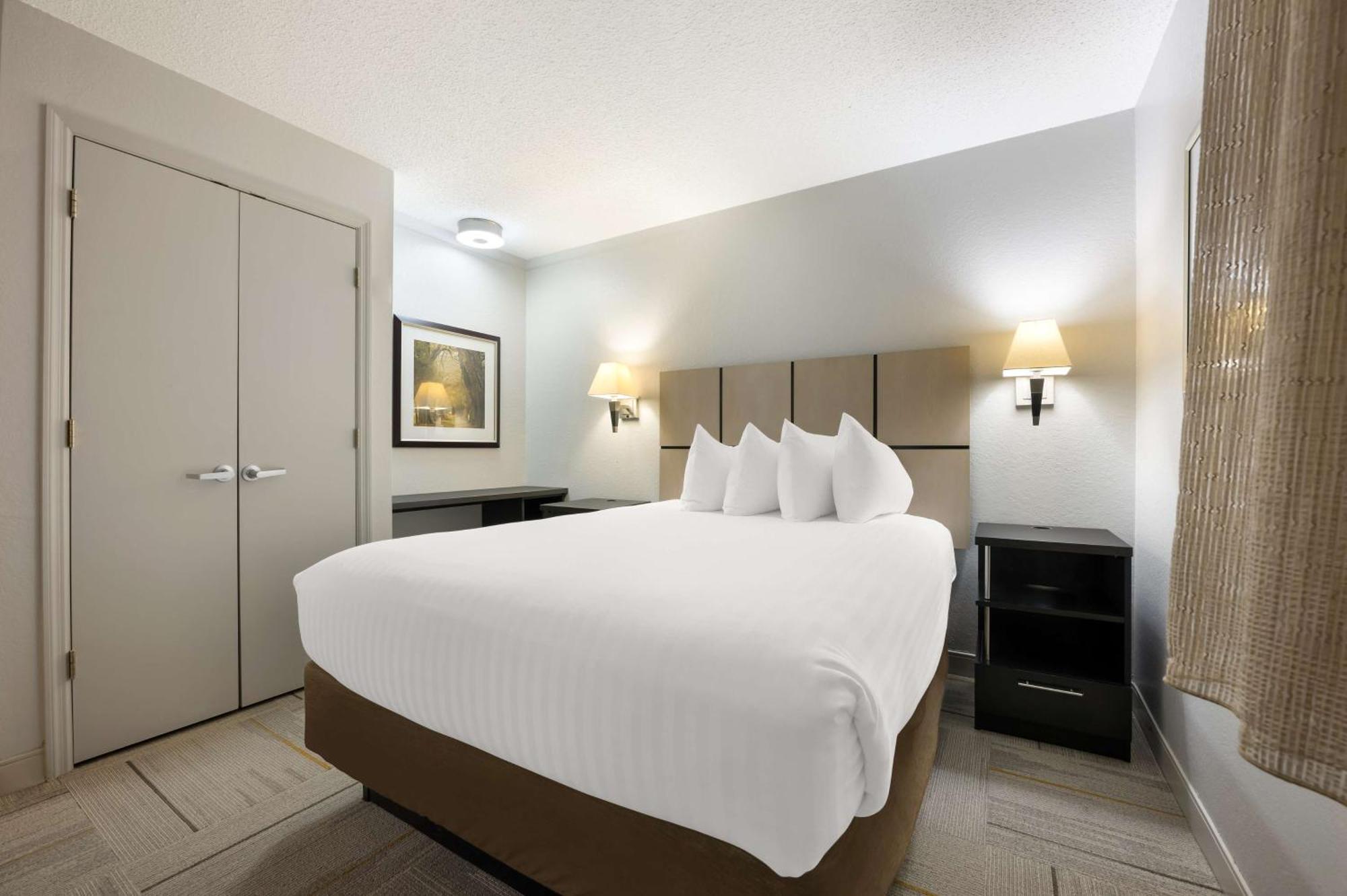 Sonesta Simply Suites Huntsville Extérieur photo